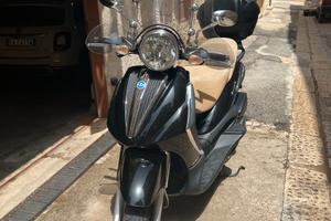 Piaggio Beverly 250 - Cruiser edizione limitata
