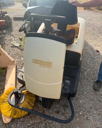 Spazzatrice karcher
