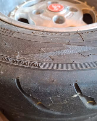 semislick toyo proxes  205/60 r13 