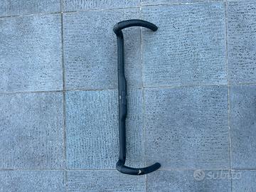 Manubrio in carbonio Newmen Advanced G (460mm)