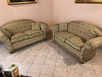 GRATIS due divani letto e una poltrona