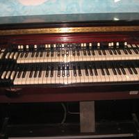 Hammond C3 e Lesie 760N
