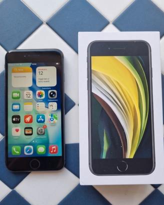 Apple iPhone SE 2020 64 Gb