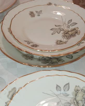 GINORI FILO ORO PIATTI VINTAGE  X 12 COPERTI +4