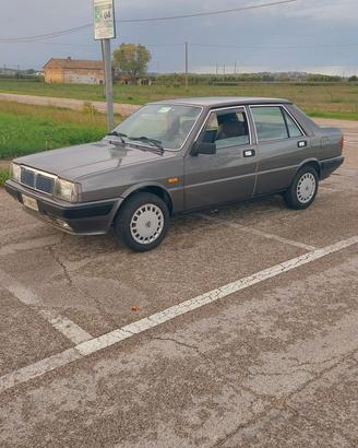 Lancia Prisma 1,6 carb. + GPL. A.s.i.