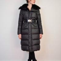 Moncler giacca piumino lungo con pelliccia nuovo