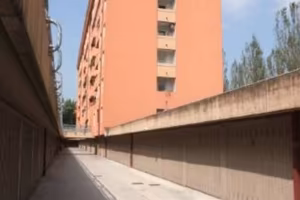 Immobile in asta di 357 m² con box auto doppio a V