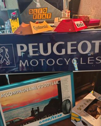 insegna Peugeot 