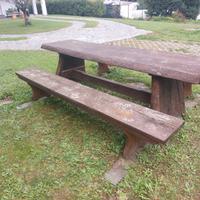 Tavolo da giardino in legno massello  da restaurar