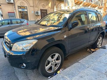 TOYOTA RAV4 3ª serie - 2006