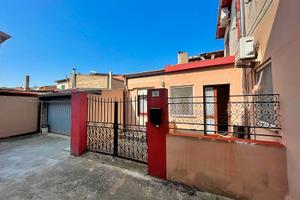 (S) Semi indipendente su unico livello