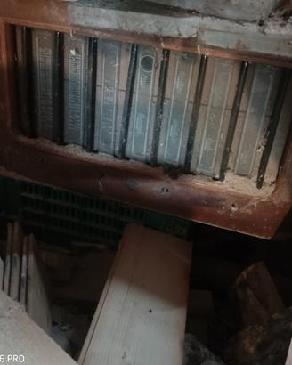 vecchia radio da Marca ORION. Per ricambi.