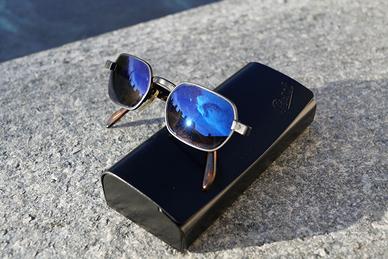 Nuovi persol clearance