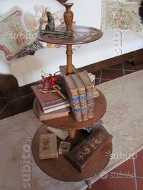 Tavolinetto a tre piani ciliegio ottocento