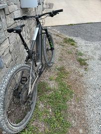 Trek Powerfly 9 LT Plus e-MTB Bosch CX – solo 111