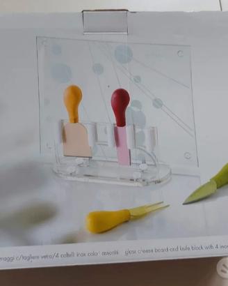 Ceppo/tagliereplexiglass4coltelliformaggi Brandani