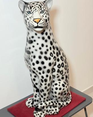 statua in ceramica 