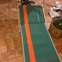 Lettino da mare in legno