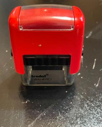 Timbro autoinchistrante Tradat 4910