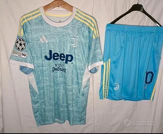 secondo kit Juventus 