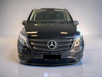 Mercedes Vito Tourer 9 posti