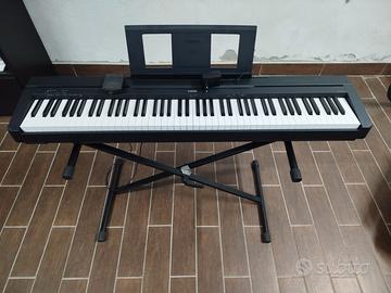 Piano digitale Yamaha P-45