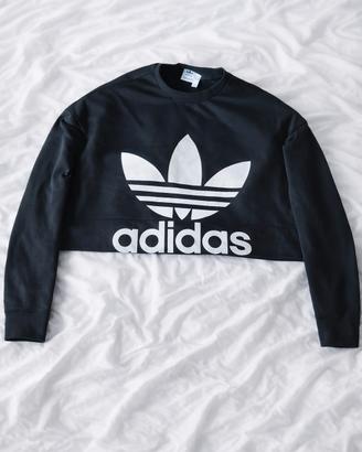 Adidas Originals felpa crop nera Trefoil donna L