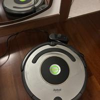 ROBOT ROOMBA