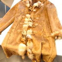 Tosca Blu, montine scamosciato  con volpe 44/L