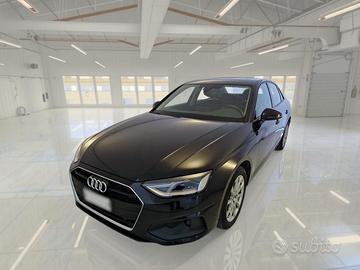 AUDI A4 2.0 30 TDI MHEV 100KW BUSINESS S TRONIC 4 
