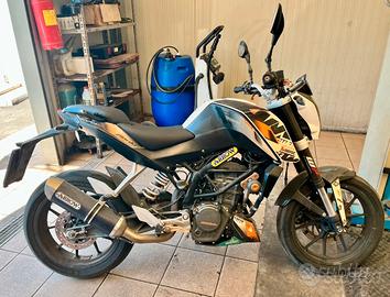 KTM Duke 125