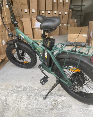 Bici elettrica, One , nuova ( mai usata)