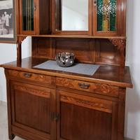 Credenze di antiquariato 