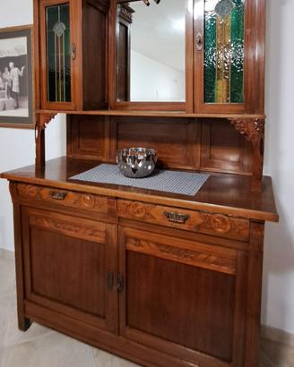 Credenze di antiquariato 