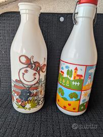 Coppia due bottiglie vintage in vetro bianco decor