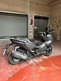 Honda ADV 350 - 04/2023- 11.750 km