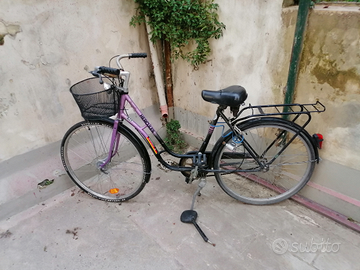 Hercules modello con motore