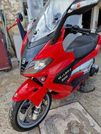 scooter Gilera Nexus 500