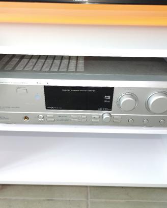 varie casse passive e un amplificatore 