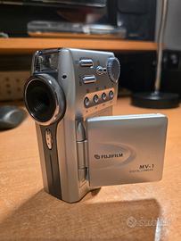 Fotocamera digitale vintage Fuji MV-1