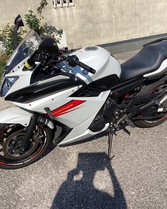 Yamaha xj6