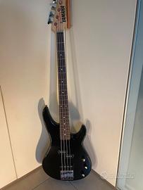 Basso elettrico Yamaha RBX 350