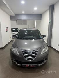 Lancia Ypsilon 1.2 69 CV 5 porte Gold