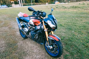 tuono 1000 factory 2006