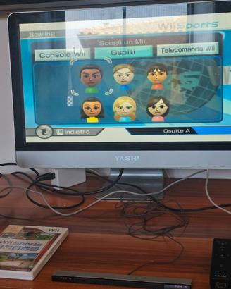 Nintendo Wii Family Edition + Gioco Wii Sports