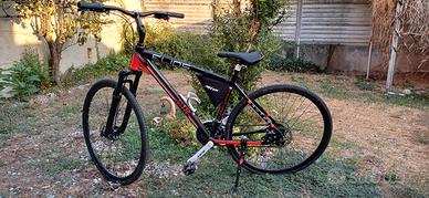 Bici Hibrida Elios, praticamente nuova