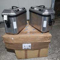 Givi trekker Dolomiti 36 litri. 
Coppia di valigie