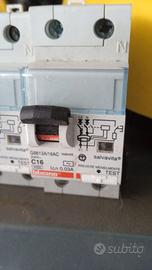 interruttore  differenziale BTICINO 16 AMPERE