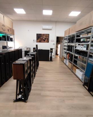 AMPLIFICATORI ALTOPARLANTI CD CAVI 