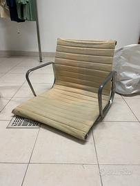 Sedia Herman Miller ICF 1970